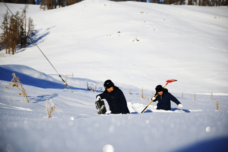 寒冬送暖保供電
