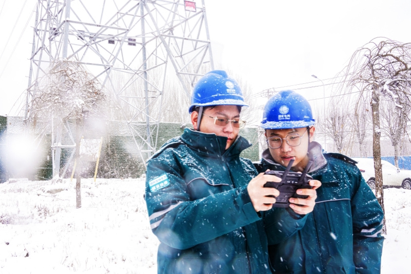 寒冬送暖保供電