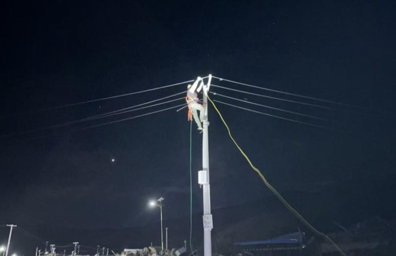 堅決貫徹習近平總書記重要指示精神 全力以赴做好抗震救災供電保障工作