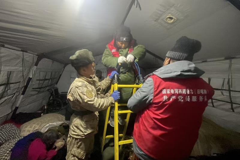 堅決貫徹習近平總書記重要指示精神 全力以赴做好抗震救災供電保障工作