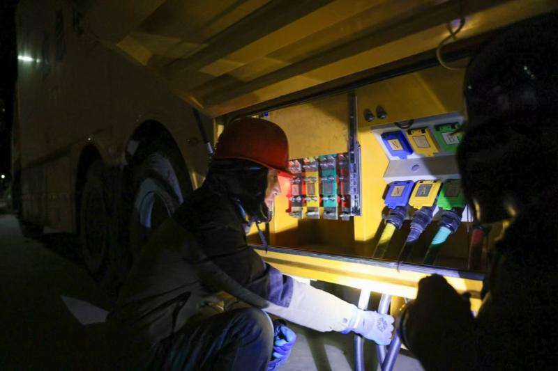 堅決貫徹習近平總書記重要指示精神 全力以赴做好抗震救災供電保障工作