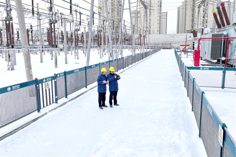 公司黨組理論學(xué)習(xí)中心組開展民主生活會(huì)會(huì)前集中學(xué)習(xí)