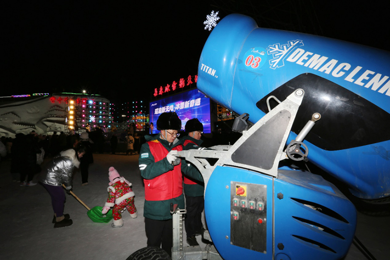 春節(jié)假期國家電網(wǎng)安全運(yùn)行供電可靠