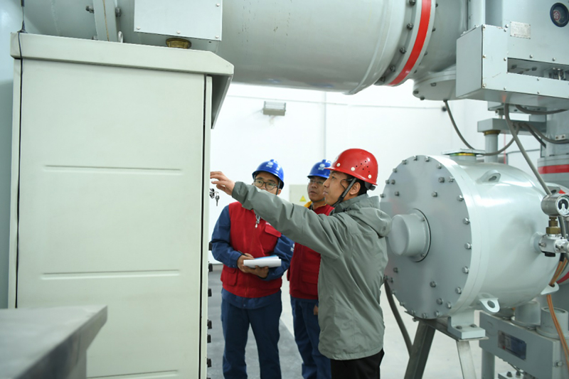 春節(jié)假期國家電網(wǎng)安全運(yùn)行供電可靠